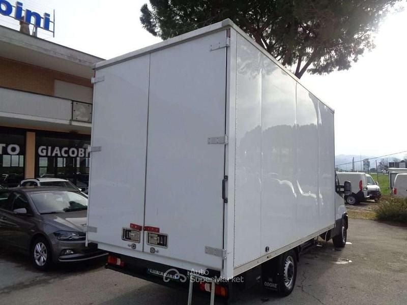 Usata Iveco Daily 136 CV (100 kW) 2023 Bianco Cabrio