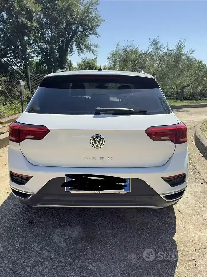 Usata VW T-Roc Business 116 CV (85 kW) 2019 Bianco SUV