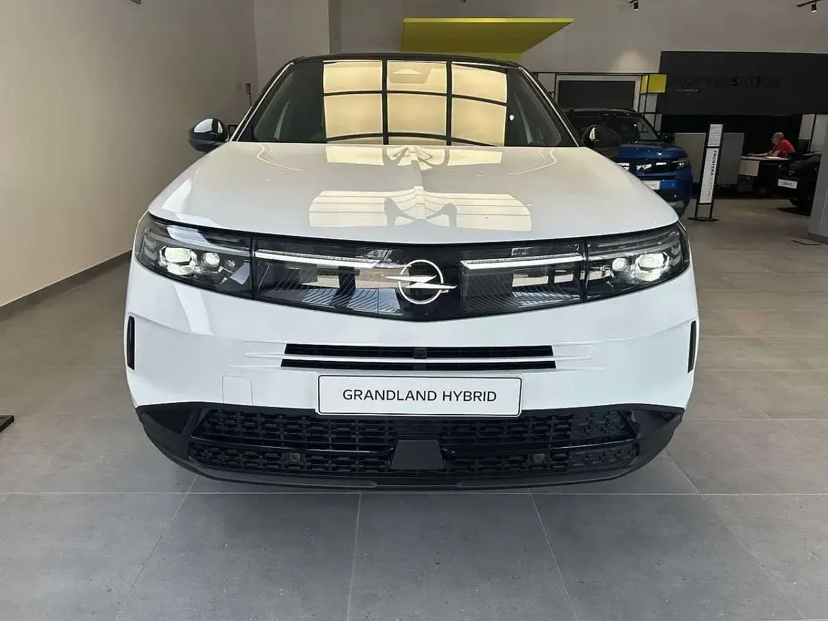 Nuova Opel Grandland X 136 CV (100 kW) 2026 Arktis white SUV