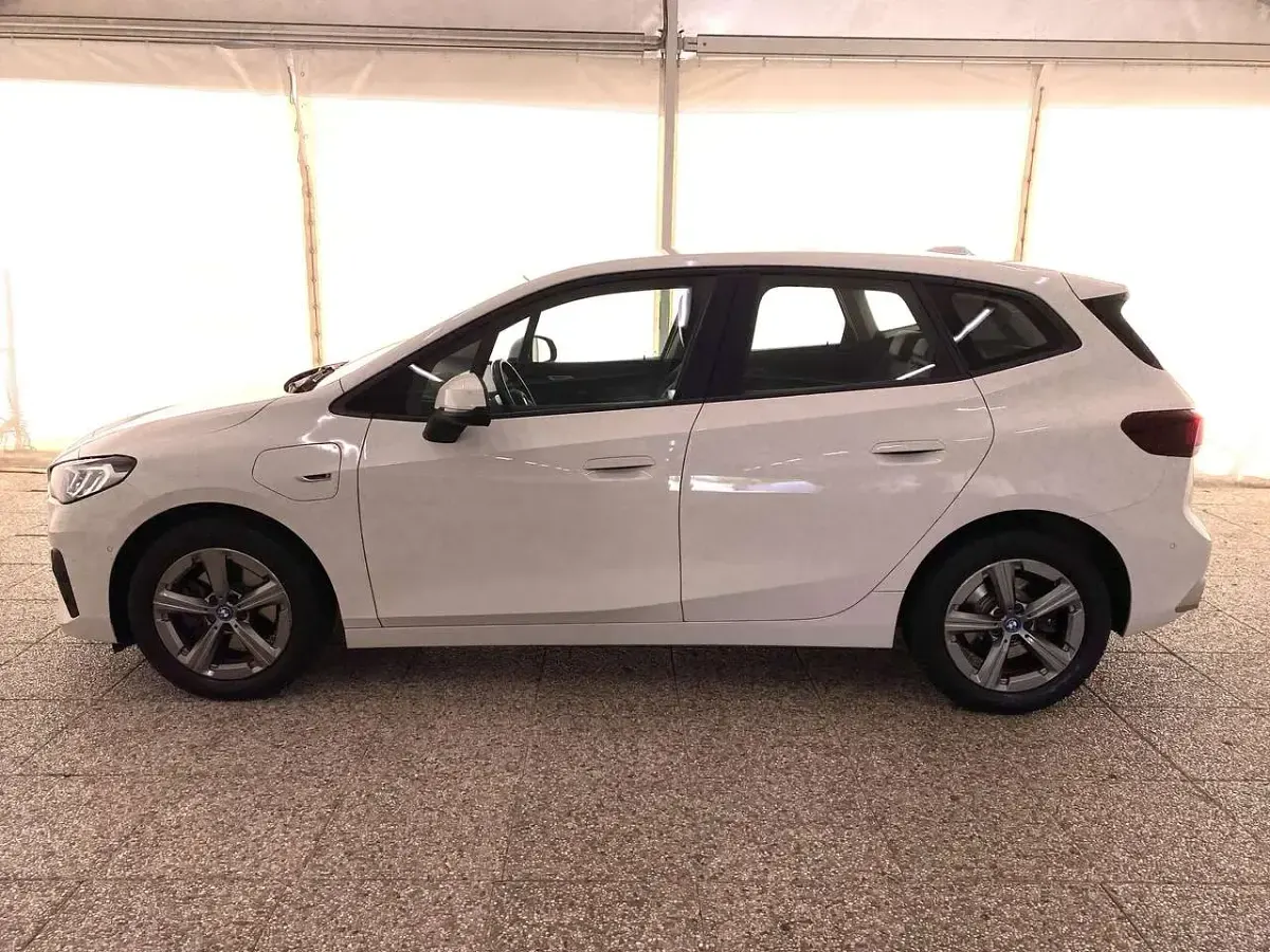 Usata BMW 225 Active Tourer Luxury Line 136 CV (100 kW) 2022 Bianco Monovolume