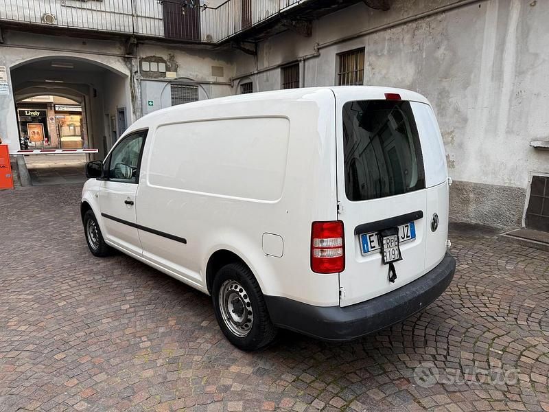 Usata VW Caddy 102 CV (75 kW) 2014 Bianco Monovolume