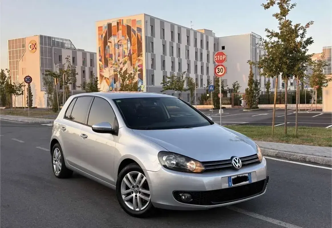 Usata VW Golf VII Comfortline 102 CV (75 kW) 2012 Berlina