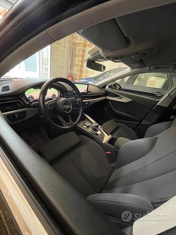 Usata Audi A4 Business 150 CV (110 kW) 2017 Nero Station wagon