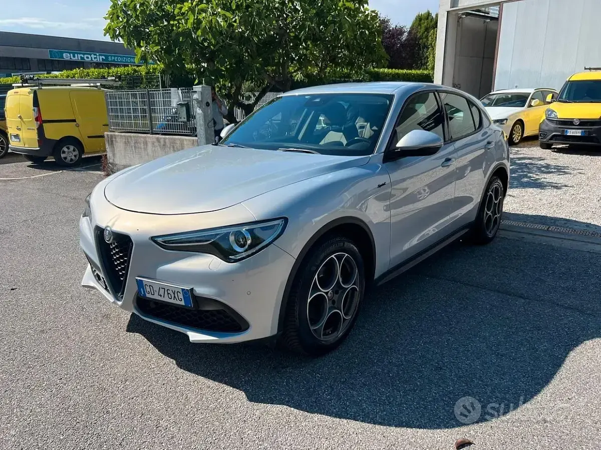 Usata Alfa Romeo Stelvio Business 190 CV (139 kW) 2021 Grigio SUV