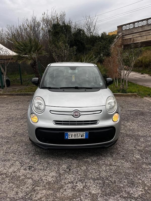 Usata Fiat 500L Lounge 85 CV (62 kW) 2014 Argento Monovolume