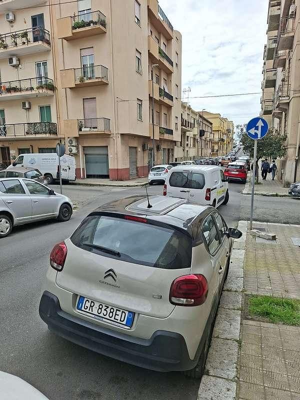 Usata Citroën C3 102 CV (75 kW) 2023 Utilitaria