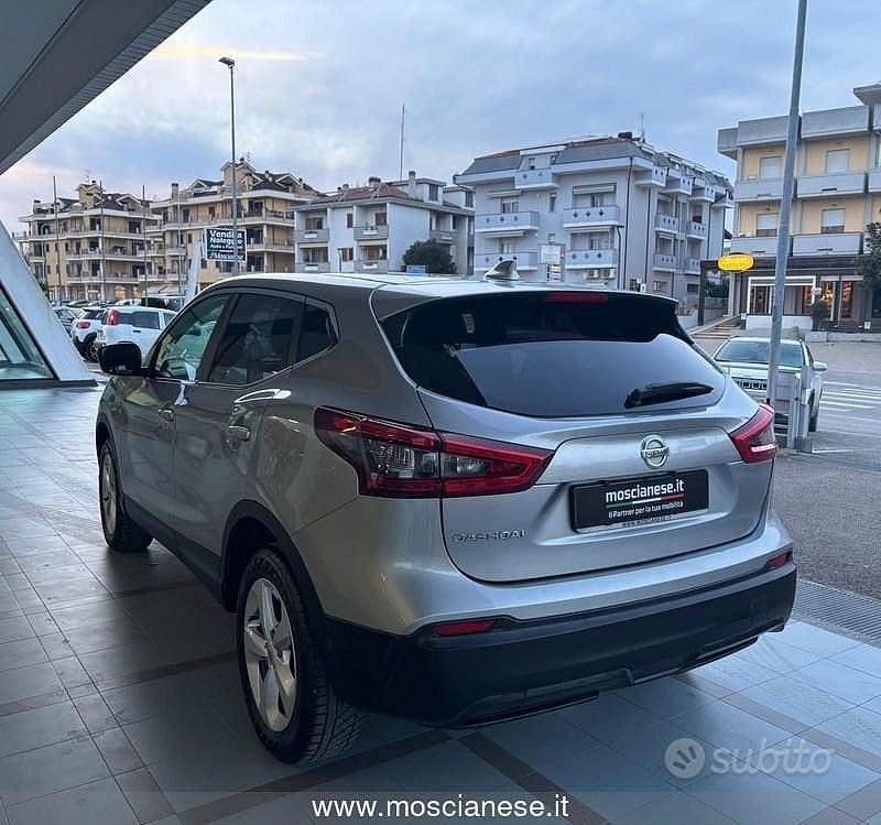 Usata Nissan Qashqai 110 CV (80 kW) 2018 Grigio SUV