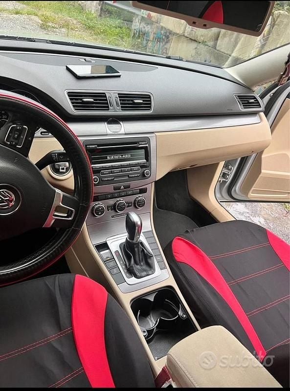 Usata VW Passat 150 CV (110 kW) 2014 Grigio Berlina