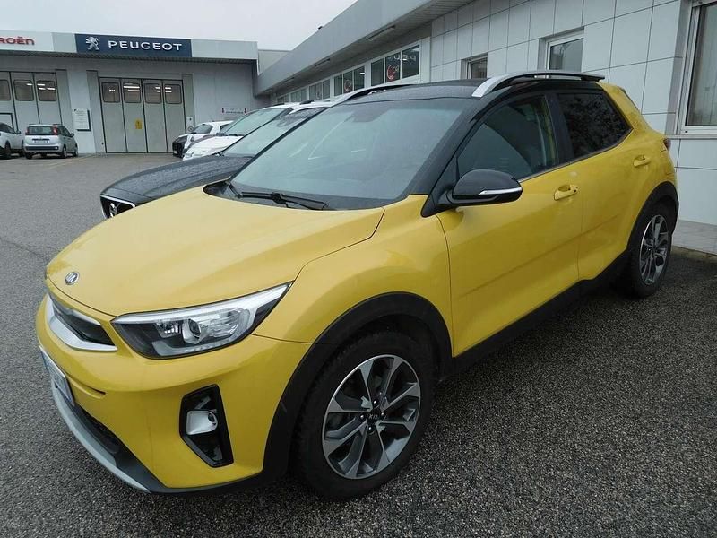 Giallo Usata 2019 Kia Stonic SUV | 14.900 € (Cara) - Immagine 1/4