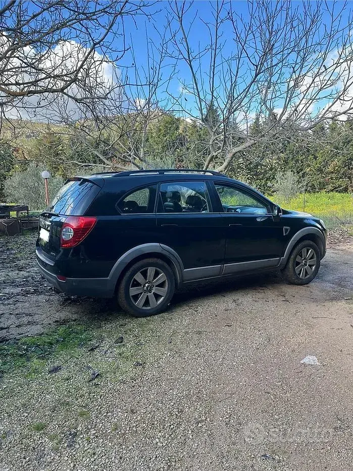 Usata Chevrolet Captiva Sport 150 CV (110 kW) 2007 Nero SUV