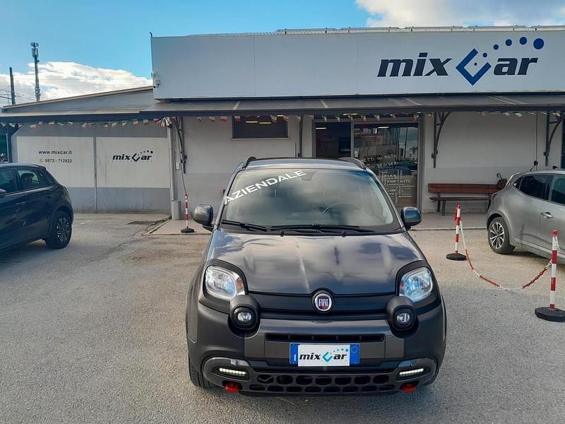 Usata Fiat Panda Cross Cross 70 CV (51 kW) 2023 Grigio Utilitaria