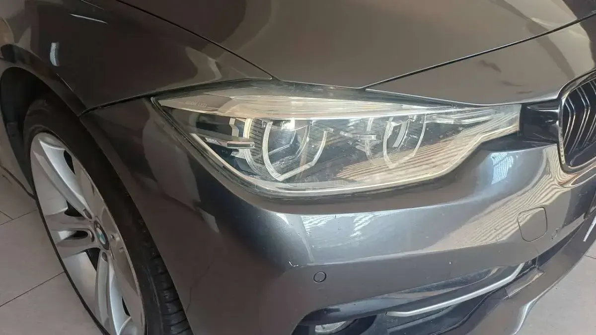 Usata BMW 318 Sport Line 150 CV (110 kW) 2016 Grigio Station wagon