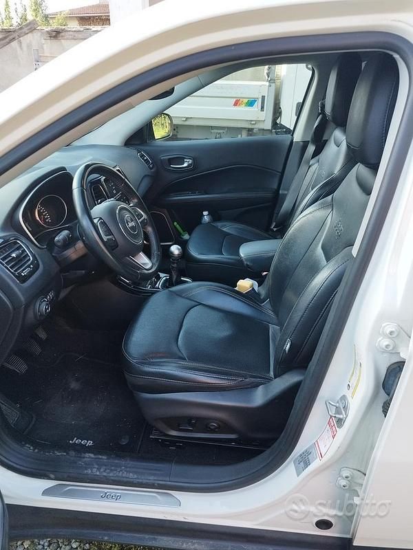 Usata Jeep Compass 120 CV (88 kW) 2019 Bianco SUV