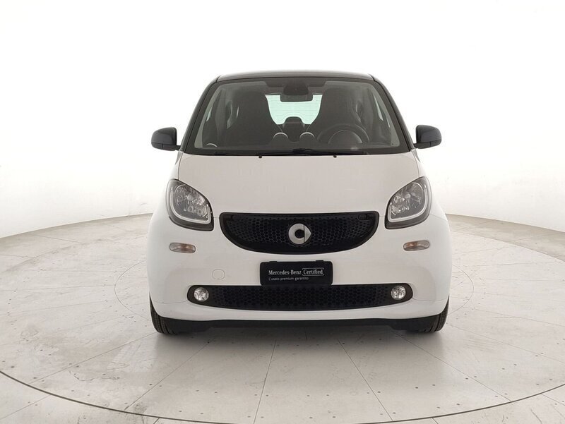 Usato 2015 Smart ForTwo Cabrio 0.9 Benzin 90 CV (11.990 €)