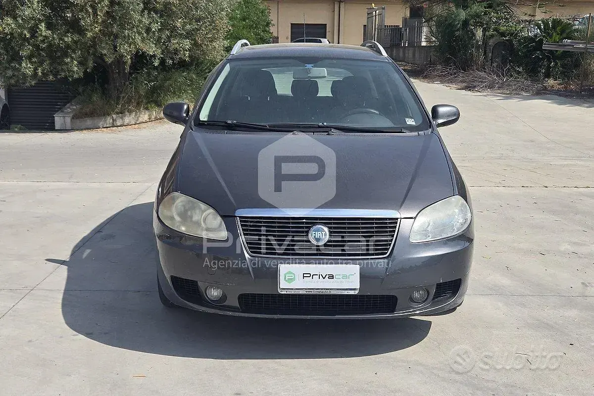 Usata Fiat Croma Active 120 CV (88 kW) 2006 Grigio Station wagon