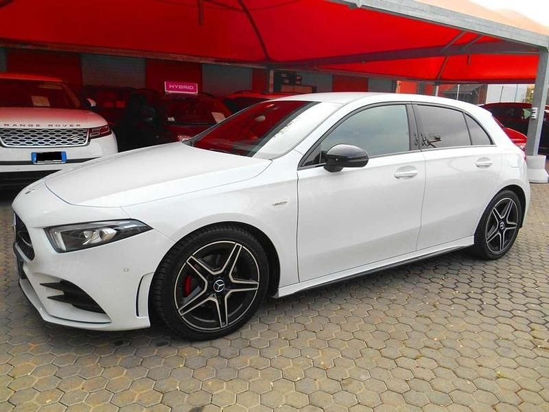 Usata Mercedes A180 Premium 116 CV (85 kW) 2022 Bianco Berlina