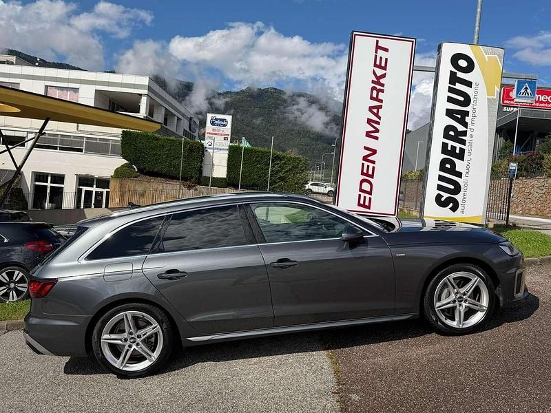 Usata Audi A4 S-Line 204 CV (150 kW) 2024 Grigio Station wagon