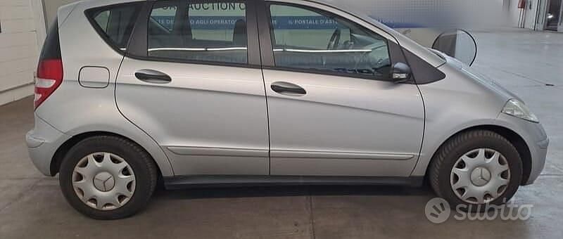 Usata Mercedes A150 95 CV (69 kW) 2007 Grigio Berlina