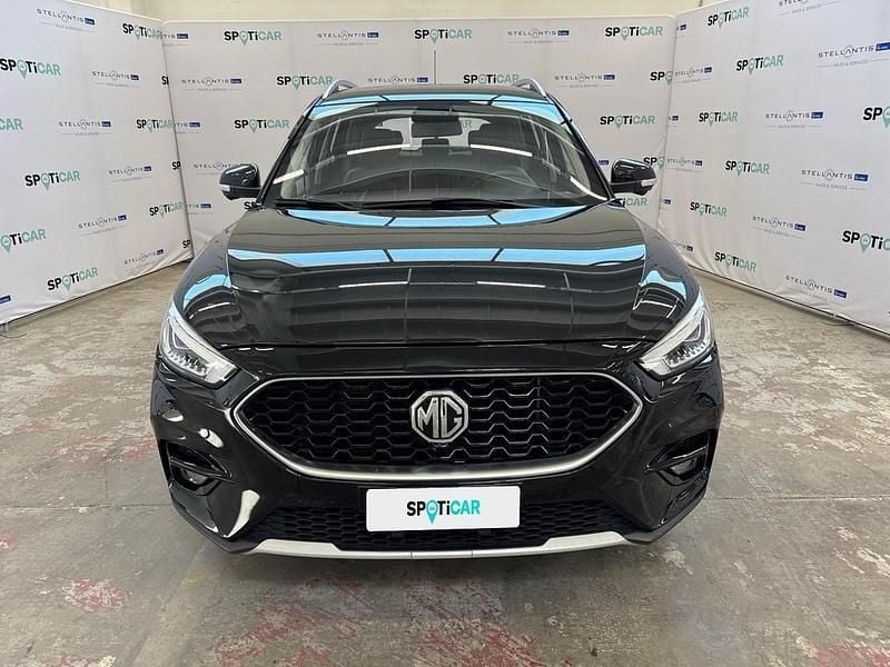 Usata MG ZS Luxury 106 CV (77 kW) 2022 Nero SUV