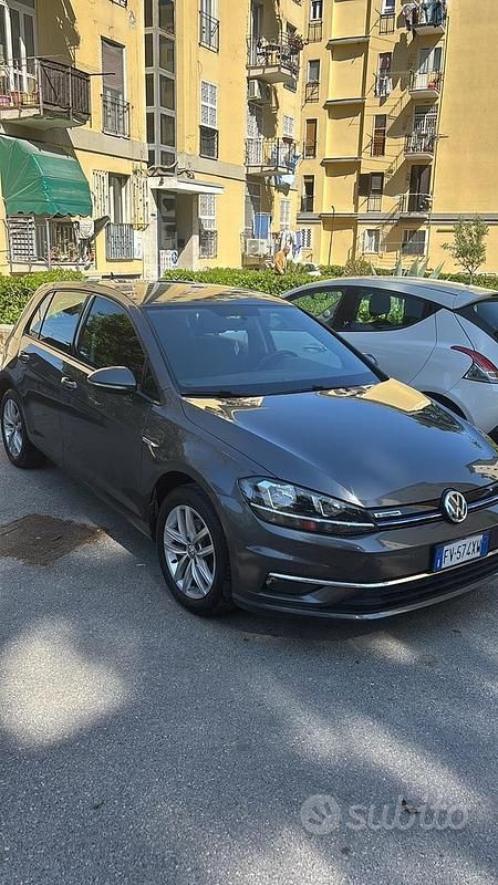 Usata VW Golf VII 130 CV (95 kW) 2019 Grigio Berlina