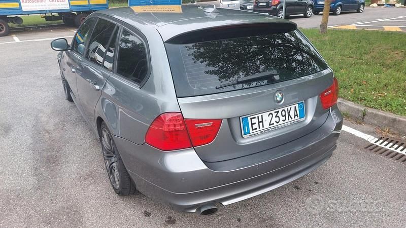 Usata BMW 320 M Sport 184 CV (135 kW) 2011 Grigio Station wagon