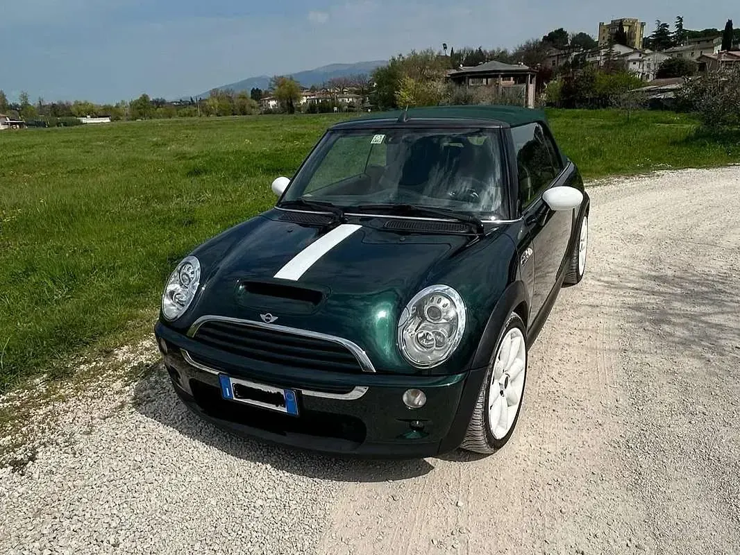 Usata Mini Cooper S Cabriolet 170 CV (125 kW) 2005 Verde Cabrio