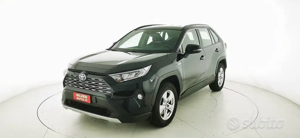 Usata Toyota RAV4 Hybrid Business Edition 178 CV (130 kW) 2022 Nero metallizzato SUV