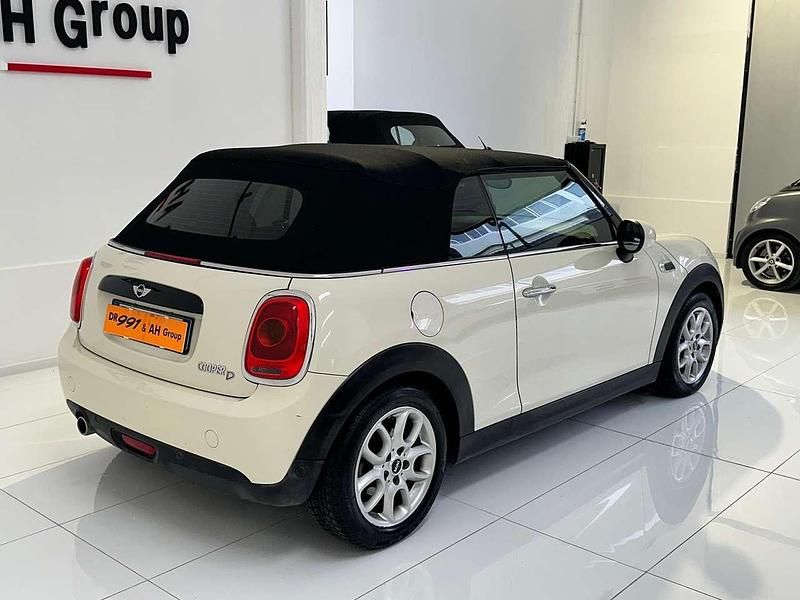 Usata Mini Cooper D Cabriolet Hype 116 CV (85 kW) 2017 Other Cabrio