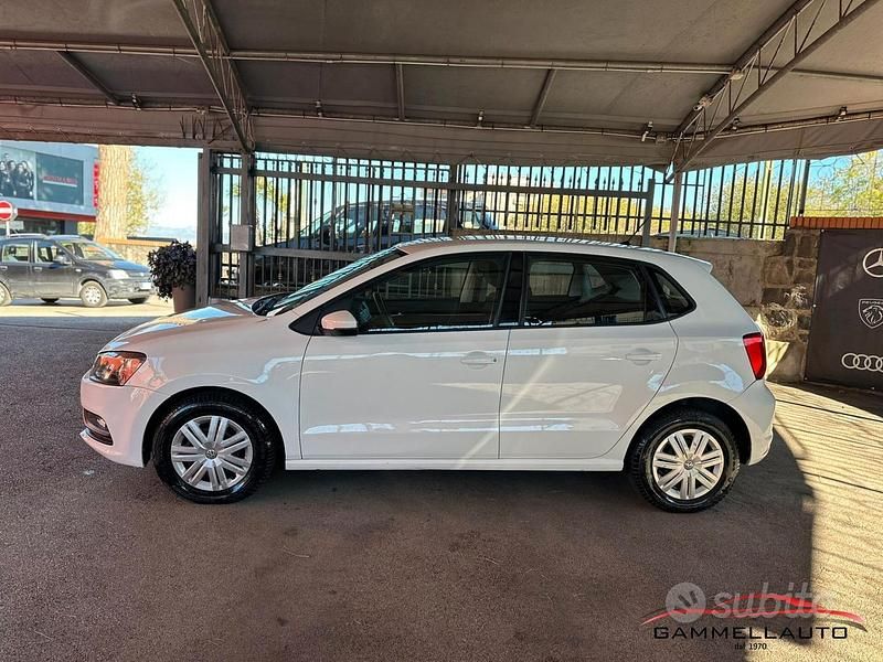 Usata VW Polo Trendline 60 CV (44 kW) 2015 Bianco Berlina