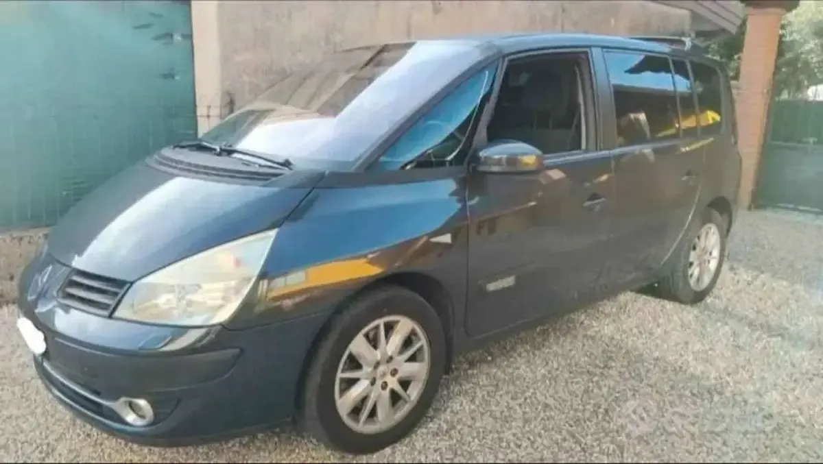 Usata Renault Espace Dynamique 175 CV (128 kW) 2007 Grigio Monovolume