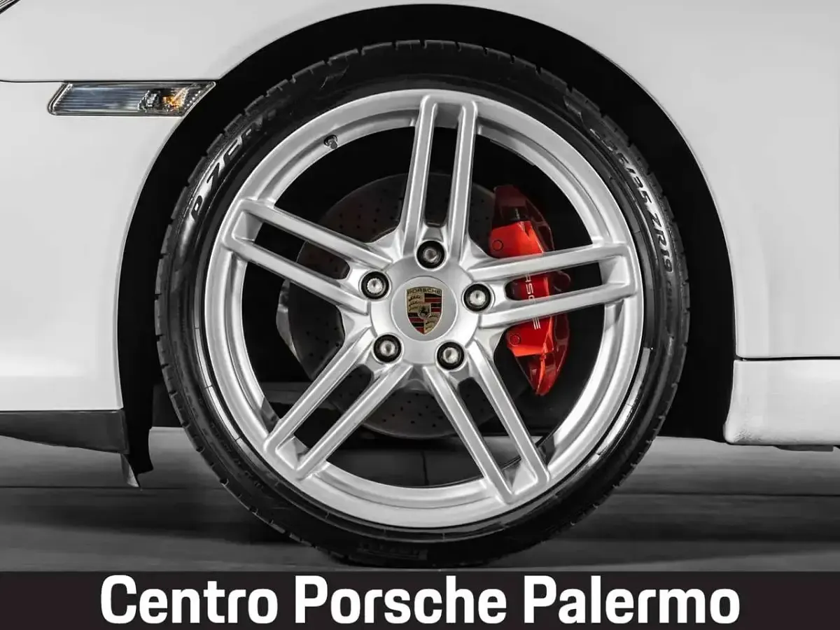 Usata Porsche 911 Carrera S Cabriolet 385 CV (283 kW) 2010 Bianco Cabrio