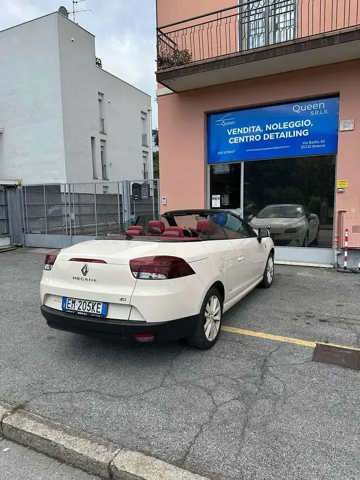 Usata Renault Mégane Cabriolet Floride 110 CV (80 kW) 2012 Bianco Cabrio