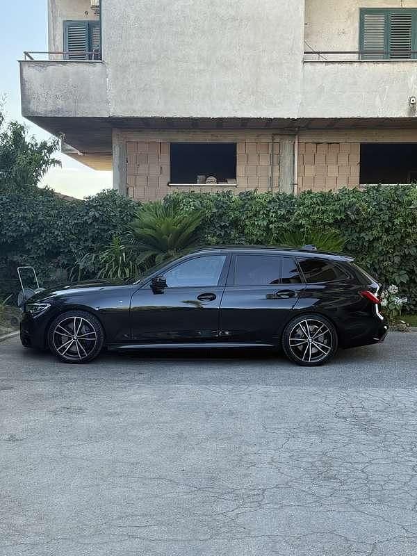 Usata BMW 320 M Sport 190 CV (139 kW) 2021 Nero Station wagon