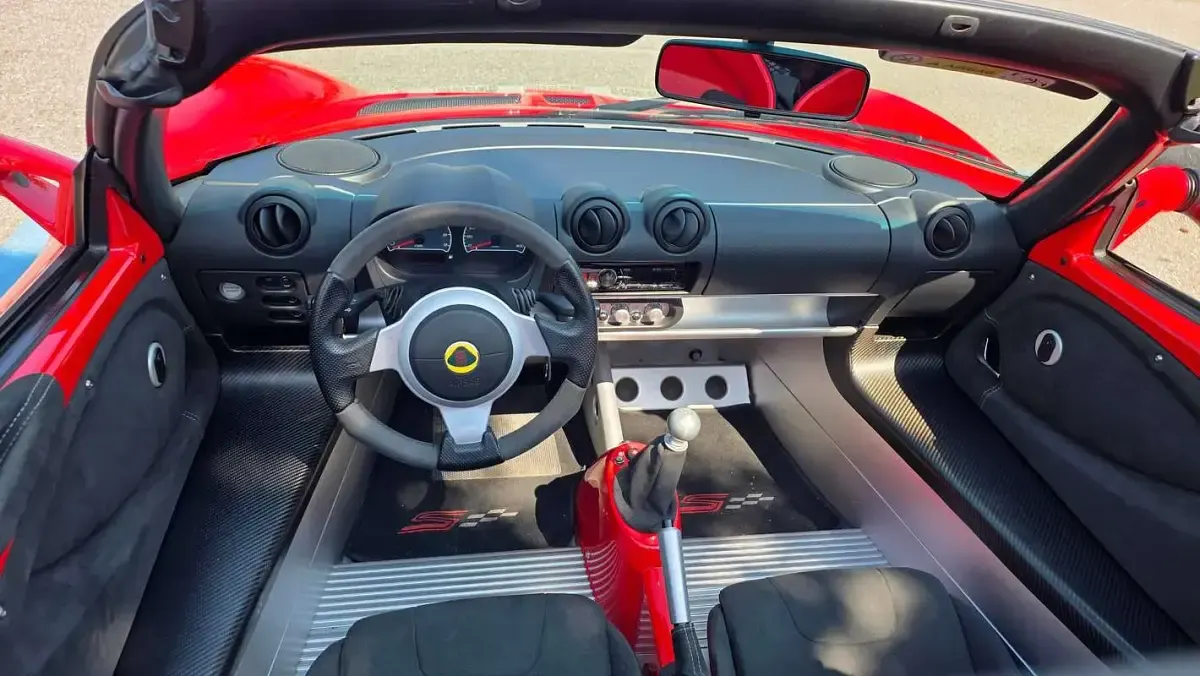 Usata Lotus Elise 220 CV (161 kW) 2015 Rosso Cabrio