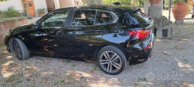 Usata BMW 118 150 CV (110 kW) 2021 Utilitaria