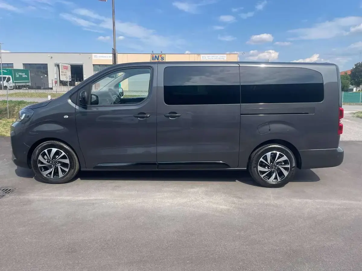 Nuova Fiat Ulysse 131 kW (179 CV) 2026 Grigio Monovolume