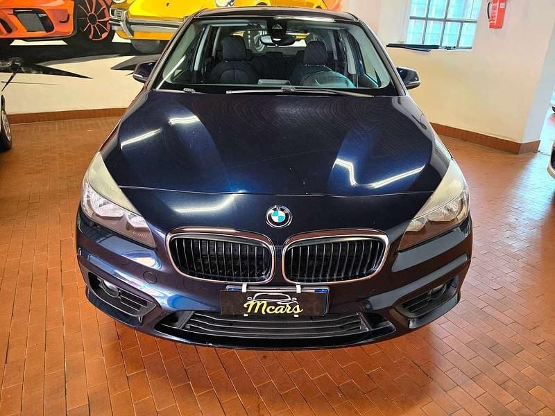 Usata BMW 218 Gran Tourer Luxury Line 150 CV (110 kW) 2016 Blu/azzurro Monovolume