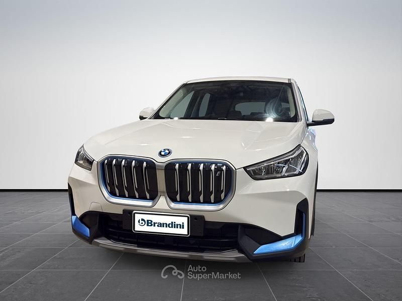 Usata BMW iX1 103 kW (141 CV) 2023 Bianco SUV