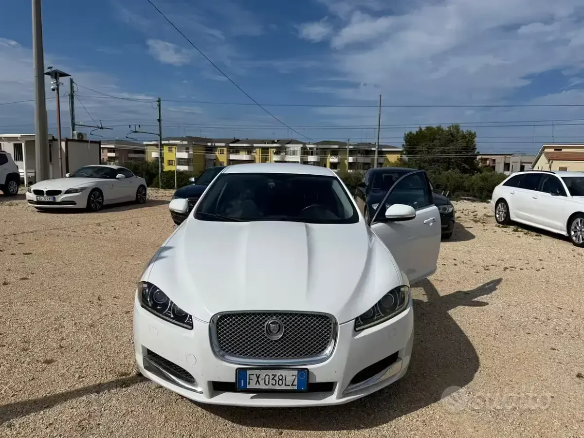 Usata Jaguar XF 190 CV (139 kW) 2012 Berlina