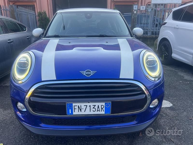 Blu Usata 2018 Mini Cooper D Hype Due volumi | 10.200 € (Ottimo prezzo) - Immagine 1/4