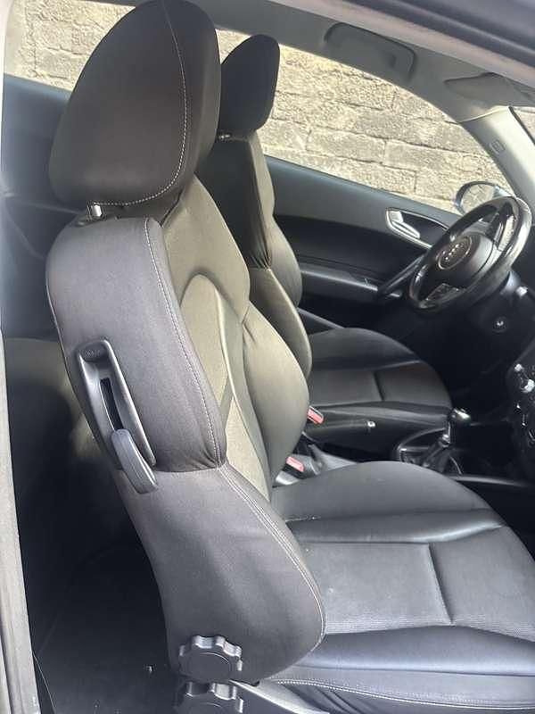 Usata Audi A1 Attraction 105 CV (77 kW) 2012 Utilitaria
