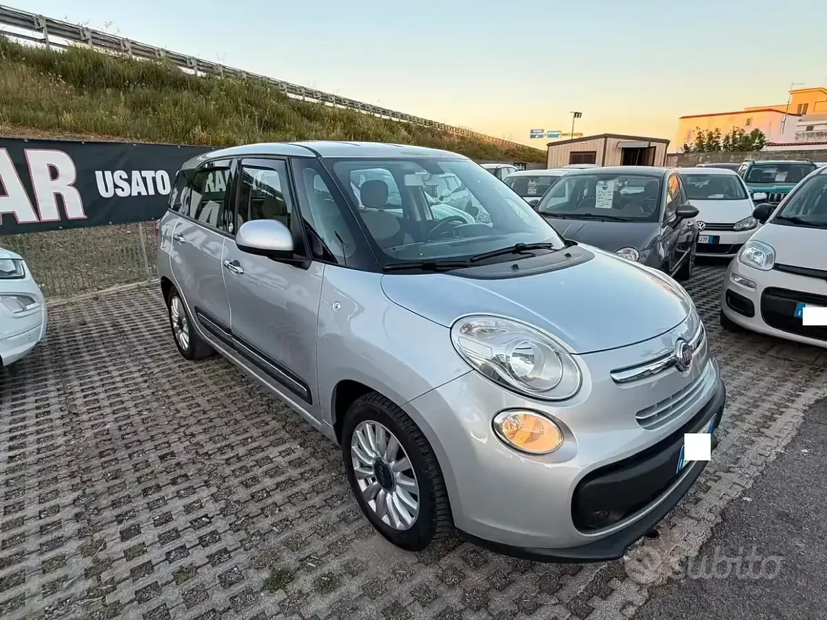 Usata Fiat 500L Living 105 CV (77 kW) 2015 Grigio Monovolume