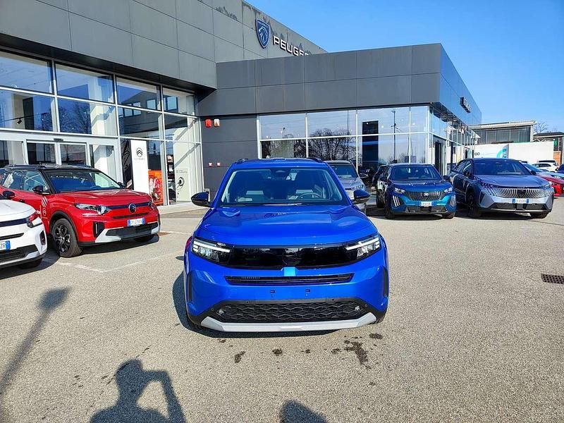 Nuova Opel Frontera 145 CV (106 kW) 2025 Effekt blue SUV