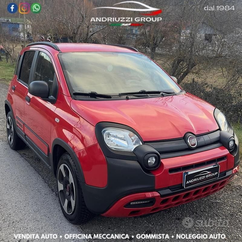 Usata Fiat Panda Cross Cross 70 CV (51 kW) 2019 Rosso Utilitaria