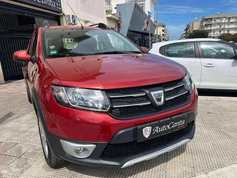 Usata Dacia Sandero Stepway 90 CV (66 kW) 2014 Other Berlina