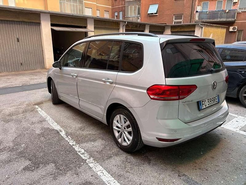 Usata VW Touran Business 110 CV (80 kW) 2016 Argento Monovolume