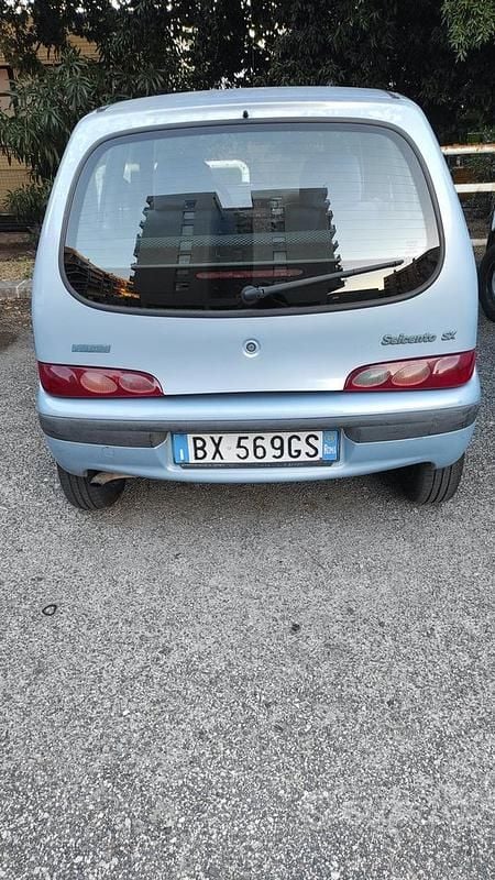 Usata Fiat 600 2001 Blu Berlina