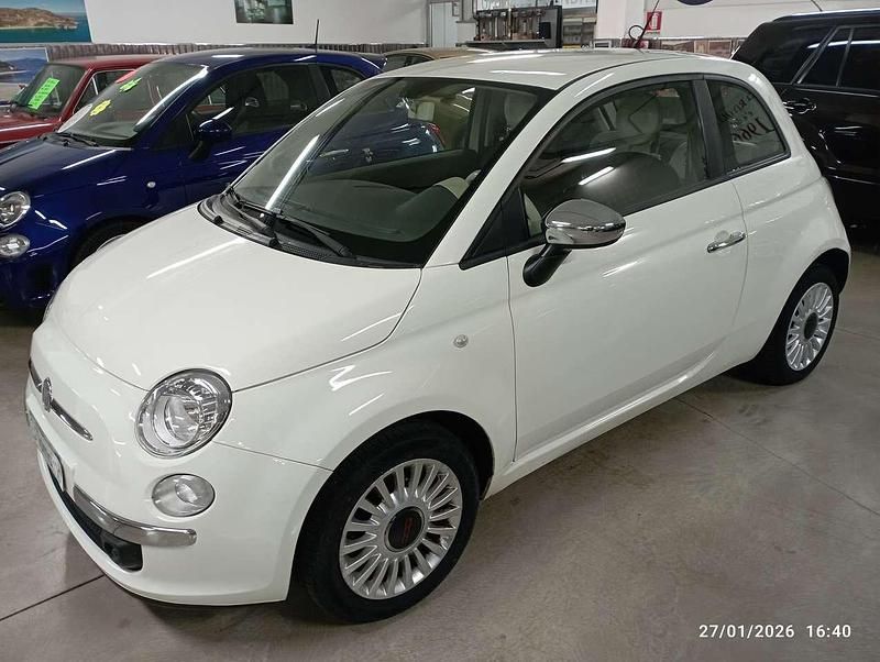 Usata Fiat 500 Lounge 69 CV (50 kW) 2008 Bianco Utilitaria