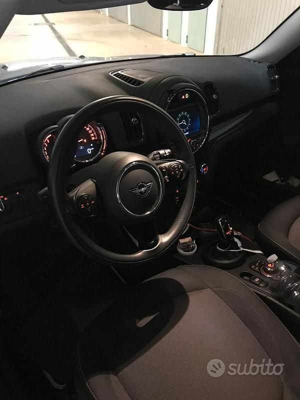 Usata Mini Countryman 150 CV (110 kW) 2020 Grigio SUV