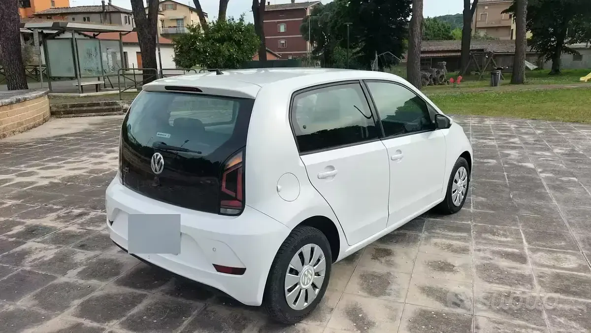 Usata VW up! 60 CV (44 kW) 2018 Bianco Utilitaria